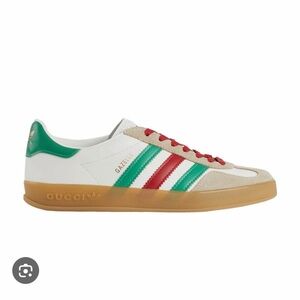 Gucci White Green Red Gazelle-Style Sneakers